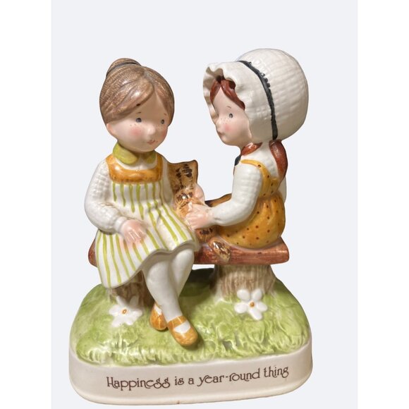 Holly Hobbie Happiness is a Year-Round Thing 5-1/2" Figurine Vintage 1974 - Picture 1 of 11